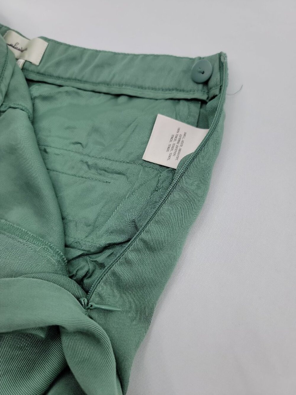 Sezane Sevenses Sage Green Tencel Shorts Embroidered Trim Tie Side Size 0 - Picture 8 of 10